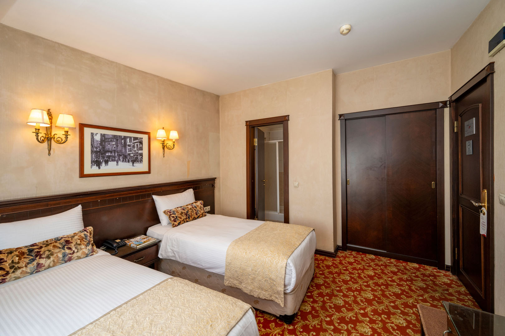 Superior Double Room (2)